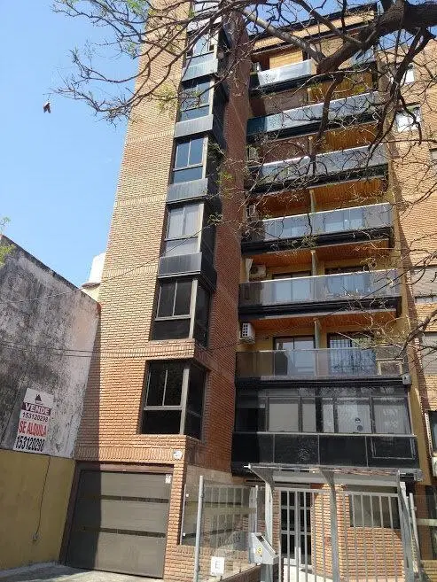 AV. PUEYRREDON 892 PISO 5 -CON BALCON 4