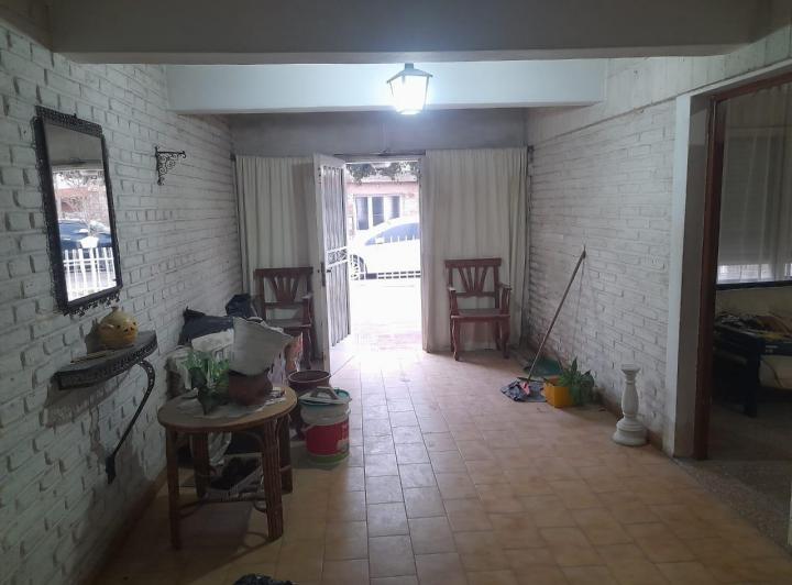 "Jorge Newbery" Casa 3 Dormitorios c / galeria 5