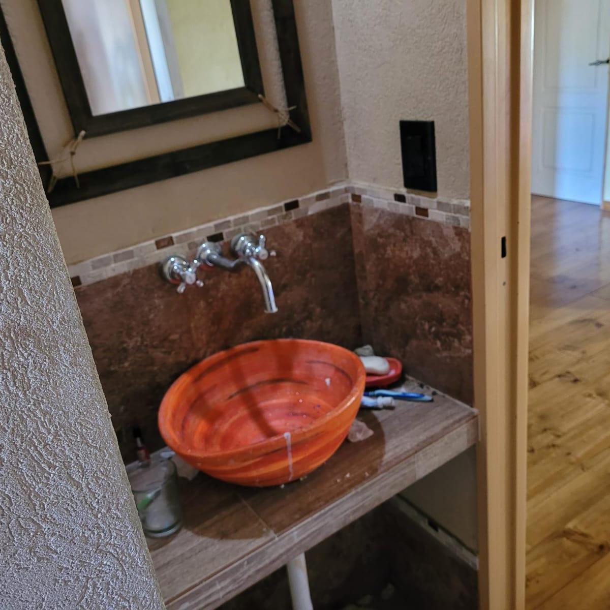 Casa en Venta con 3 Habitaciones, Quincho y Piscina 5