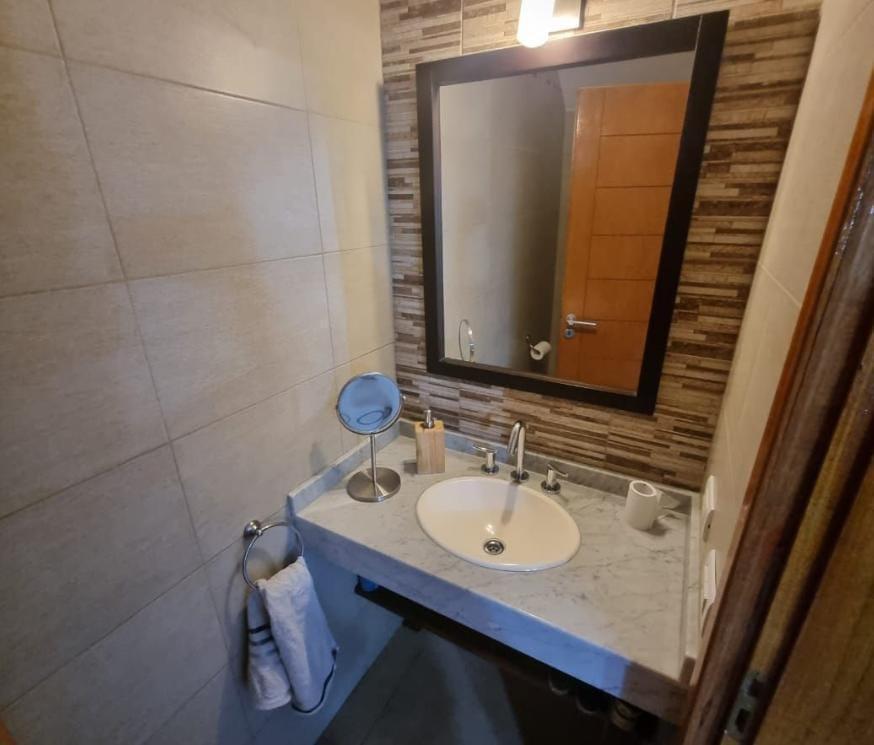Casa en Venta con 3 Habitaciones 4