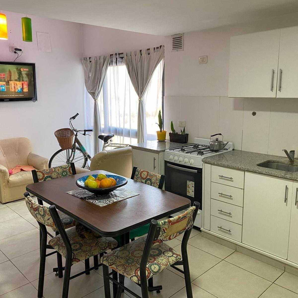 En Venta Departamento de Dos Ambientes, Pleno Centro 4