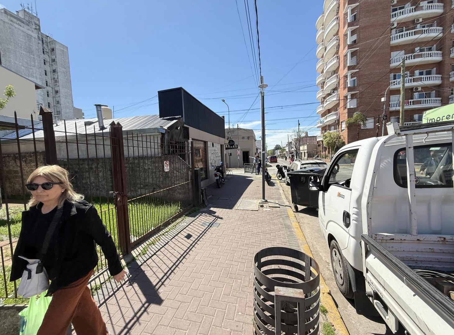 Foto de CASA A RECICLAR. PLENO CENTRO. BAJAMOS EL PRECIO!!!, imagen 4
