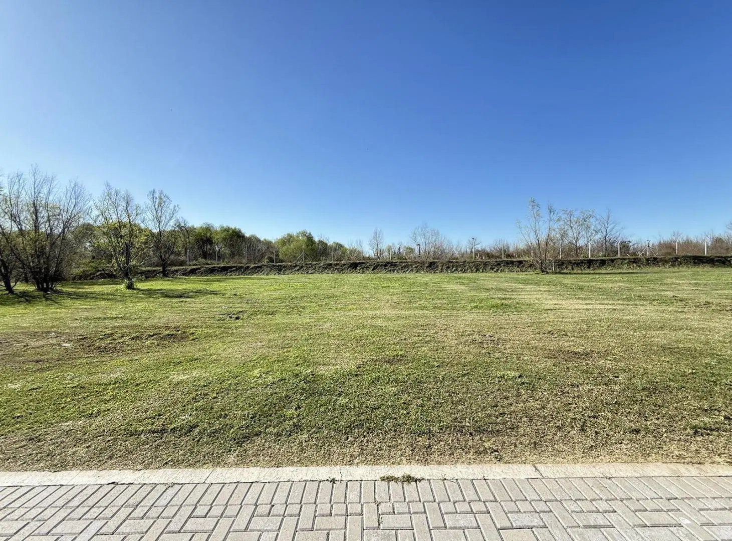 Terreno en Pueblos del Plata Country Club 3