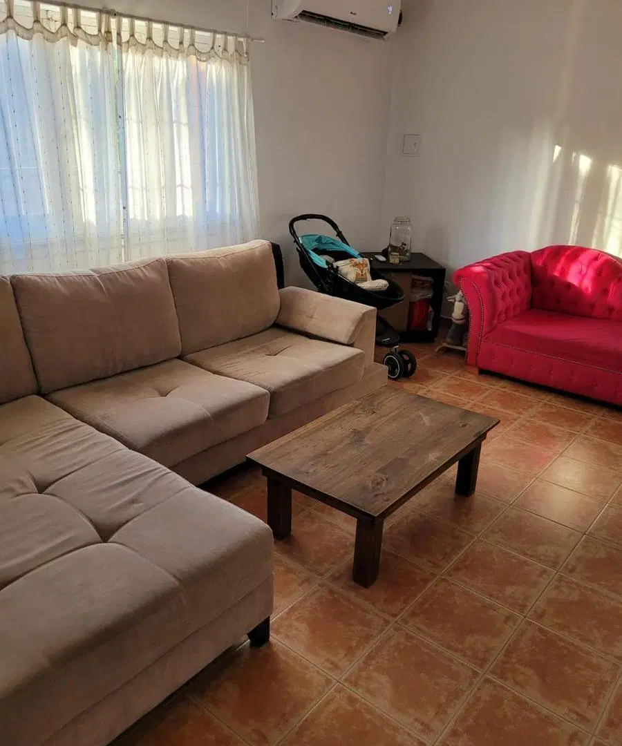 CASA EN VENTA A METROS DE PLAZA SAN MARTIN. BAJAMOS EL PRECIO!!! 4
