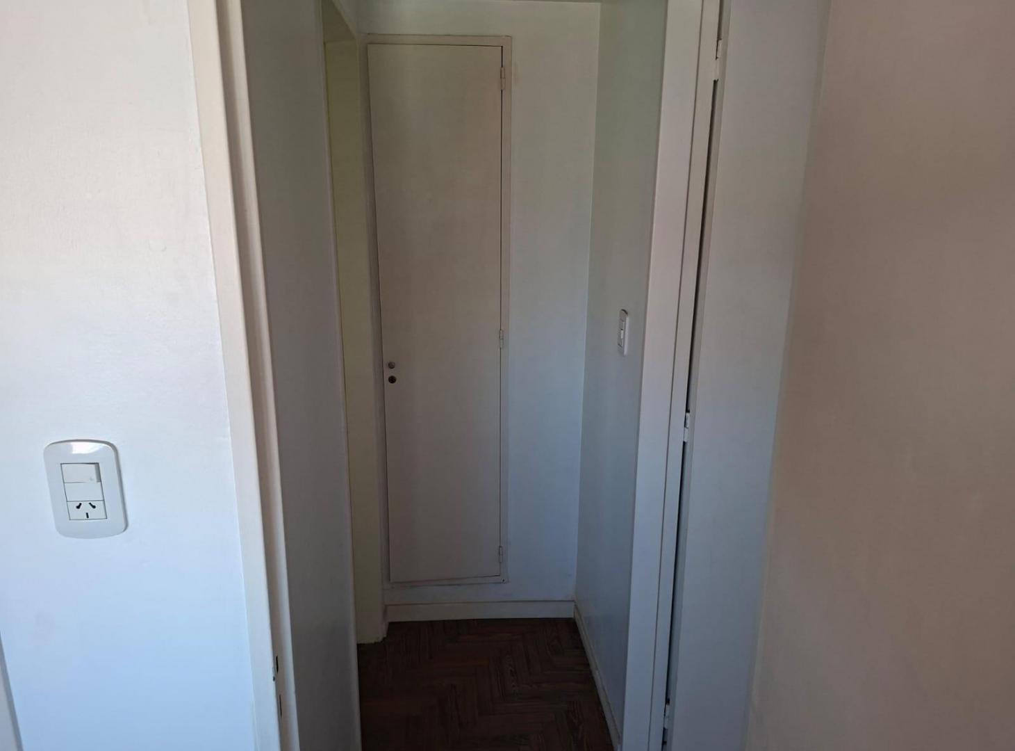 Foto de Departamento dos ambientes en venta. Pleno centro de Quilmes, imagen 5