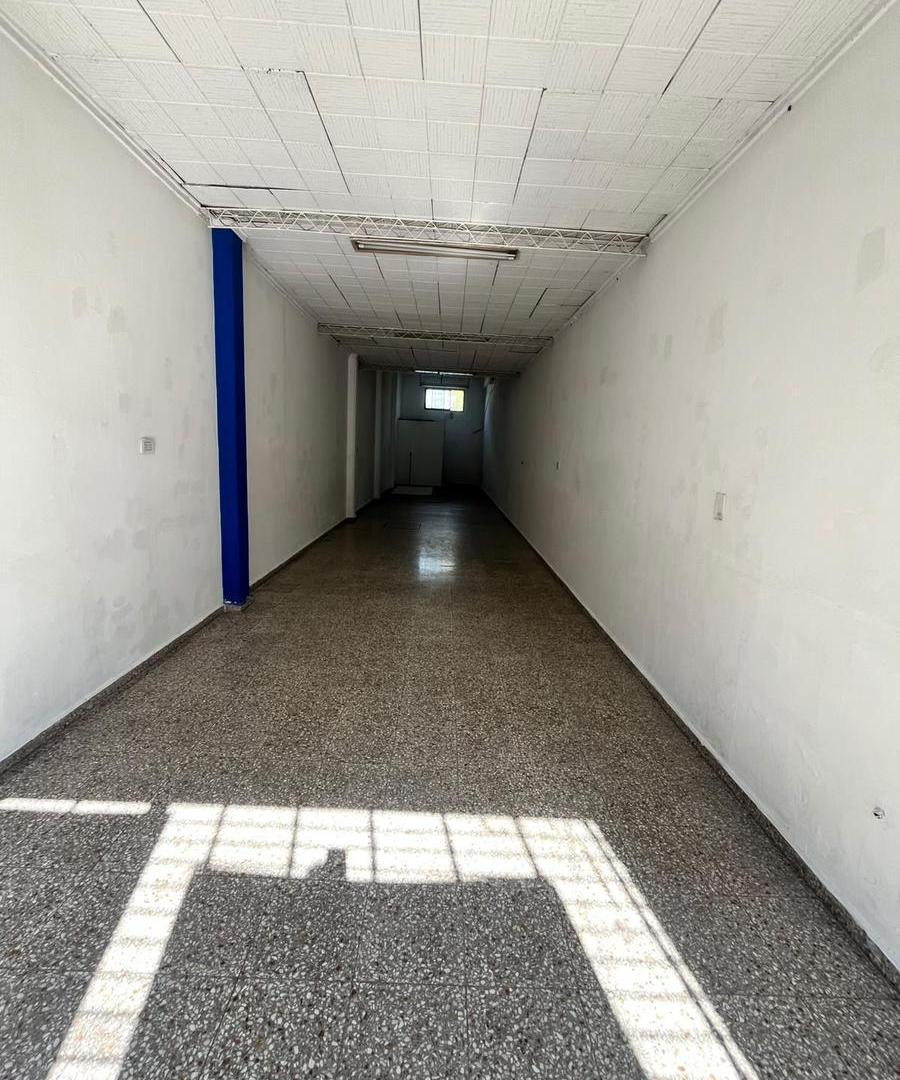 Foto de LOCAL EN ALQUILER PLENO CENTRO DE BERAZATEGUI, imagen 4