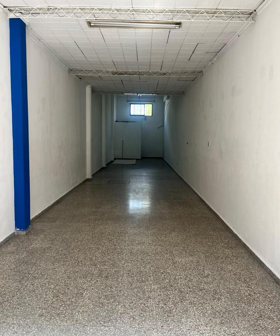 Foto de LOCAL EN ALQUILER PLENO CENTRO DE BERAZATEGUI, imagen 2