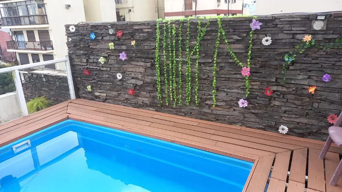 Sensacional unidad dividida a 2 ambientes equipada full con amenities. 1