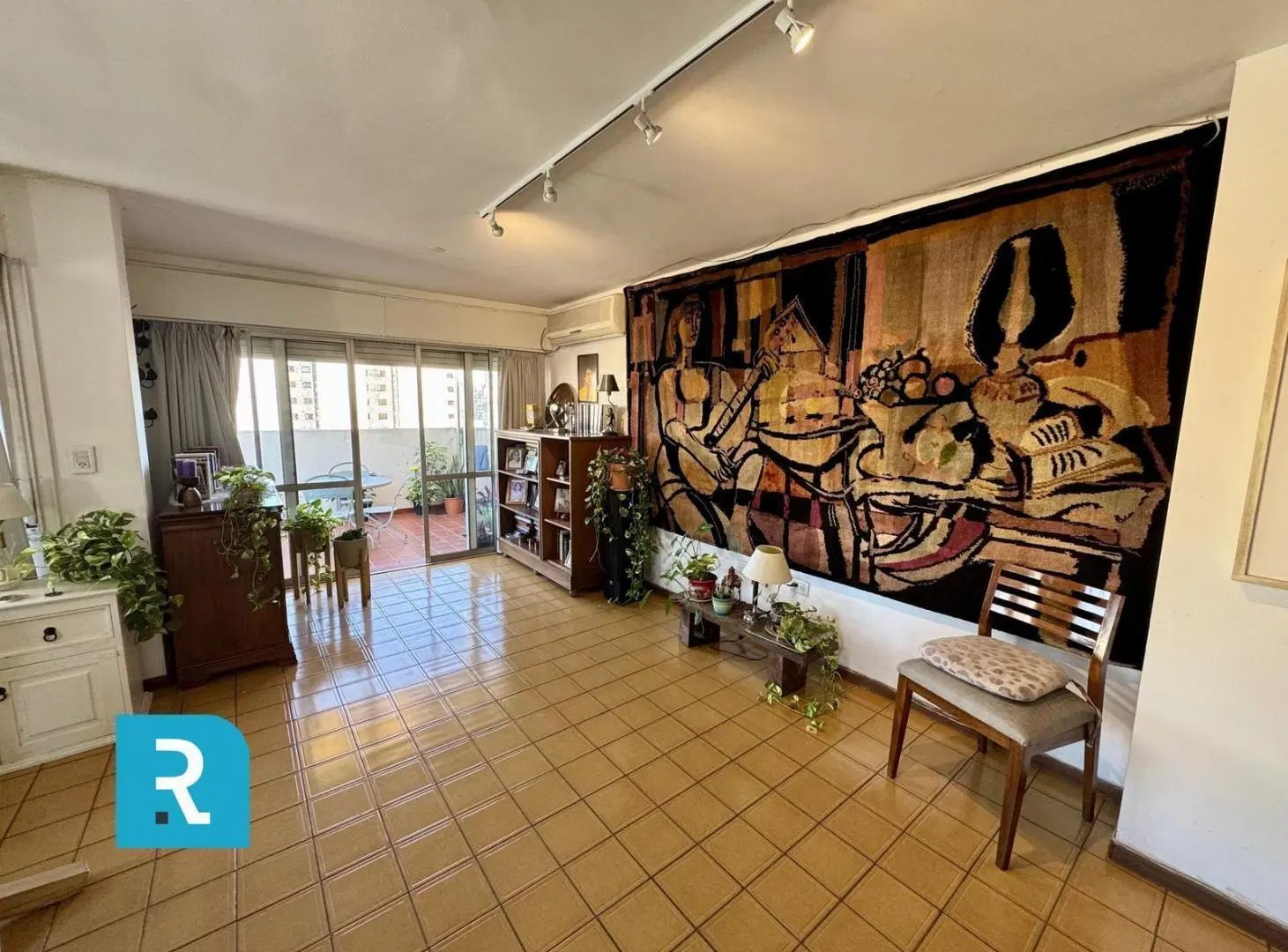 Departamento en Venta - Duplex - 3 dormitorios - 2 baños 4
