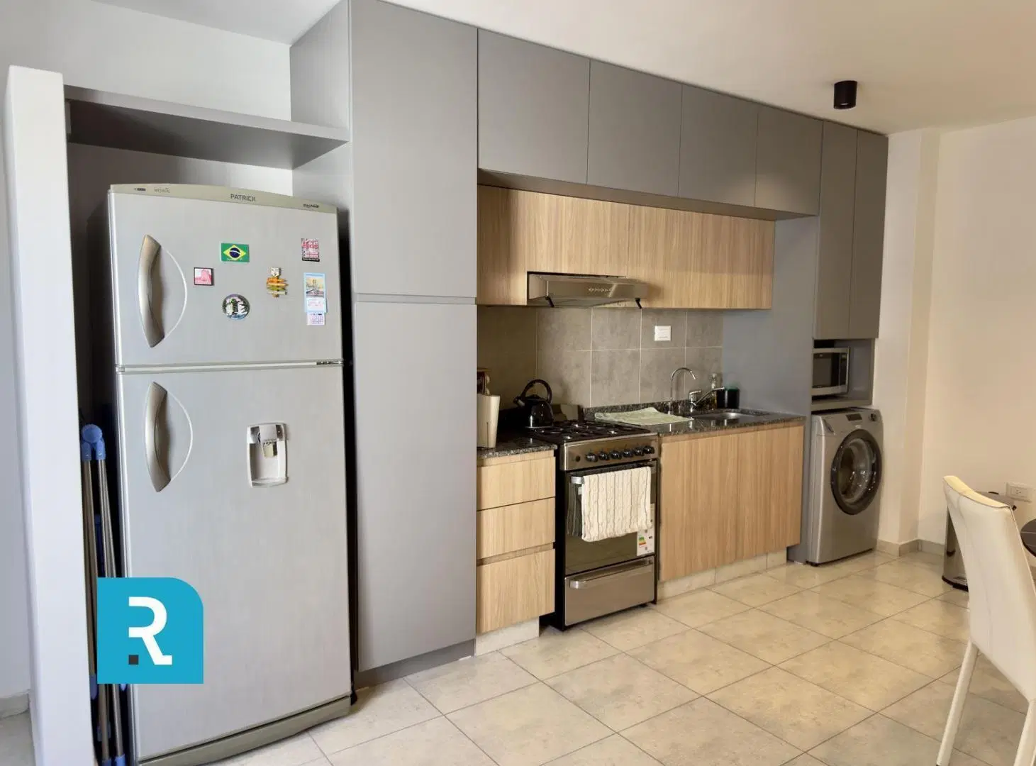 Departamento moderno 2 dormitorios - B° San Martin 4