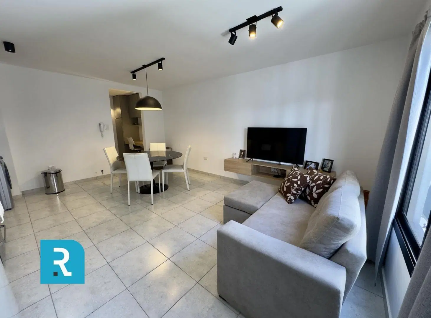 Departamento moderno 2 dormitorios - B° San Martin 1
