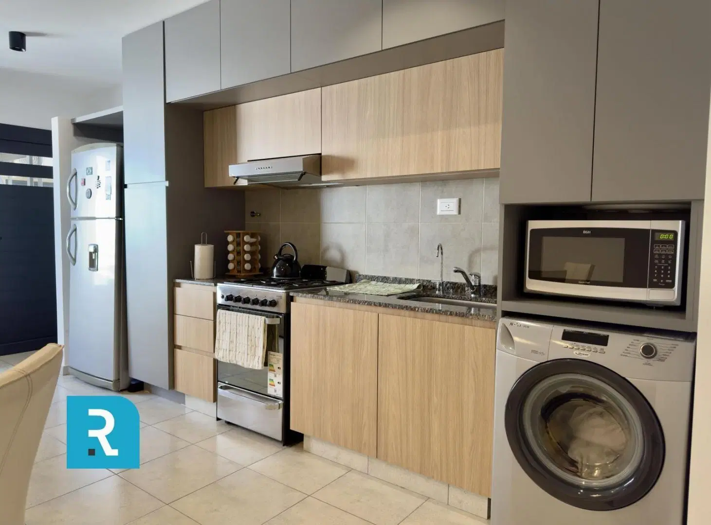 Departamento moderno 2 dormitorios - B° San Martin 3