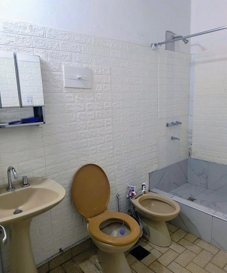 Casa Apta Credito - Amplio terreno - Barrio Las Palmas 4