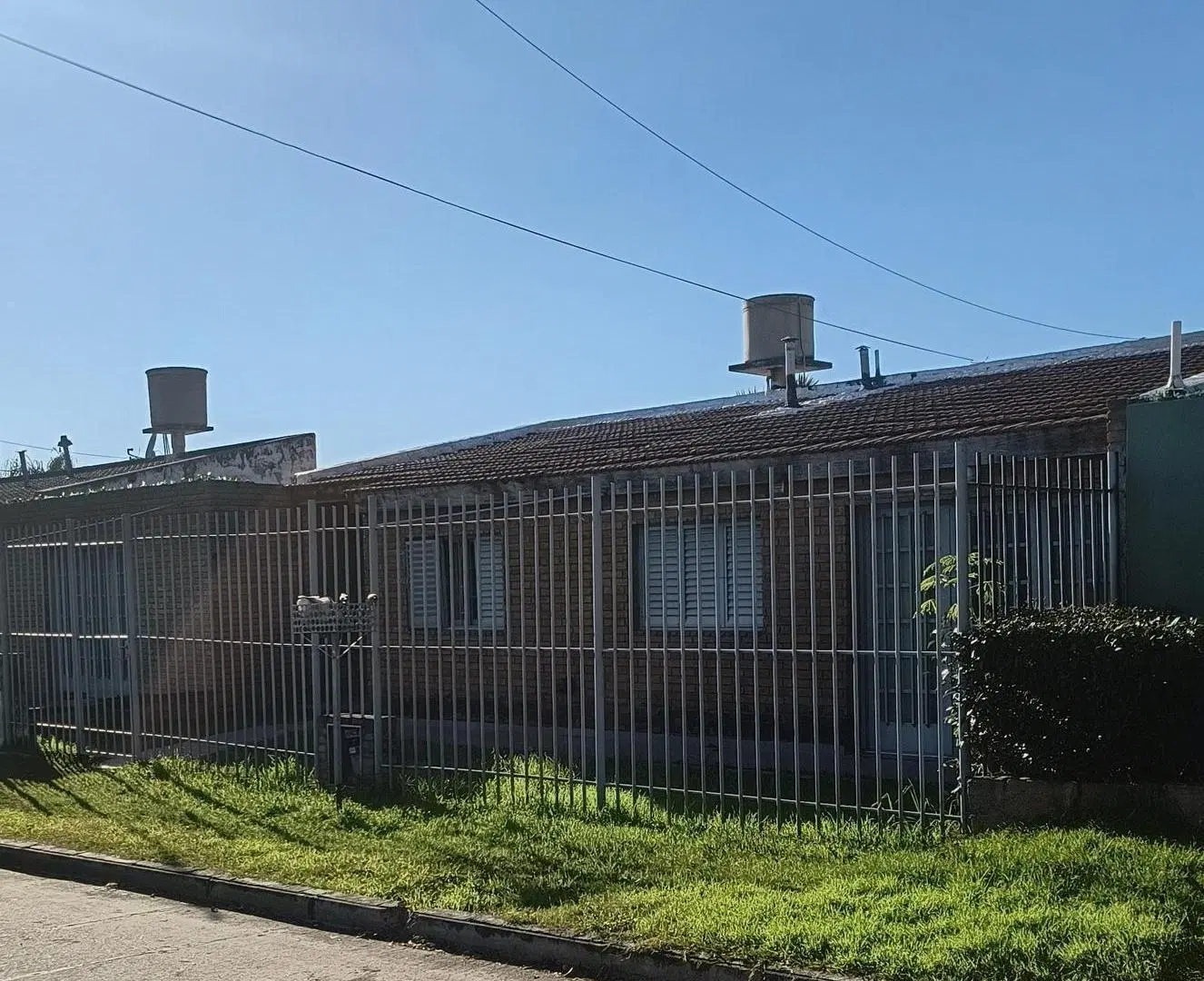 Casa Apta Credito - Amplio terreno - Barrio Las Palmas 8