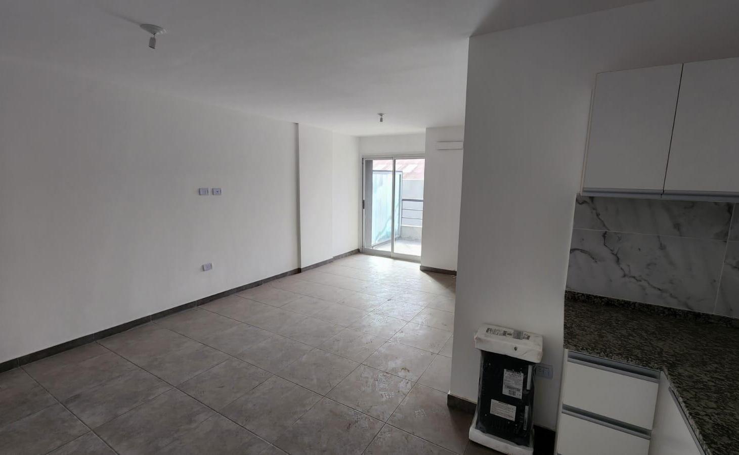Foto de Departamento amplio con balcon - Apto Credito, imagen 5