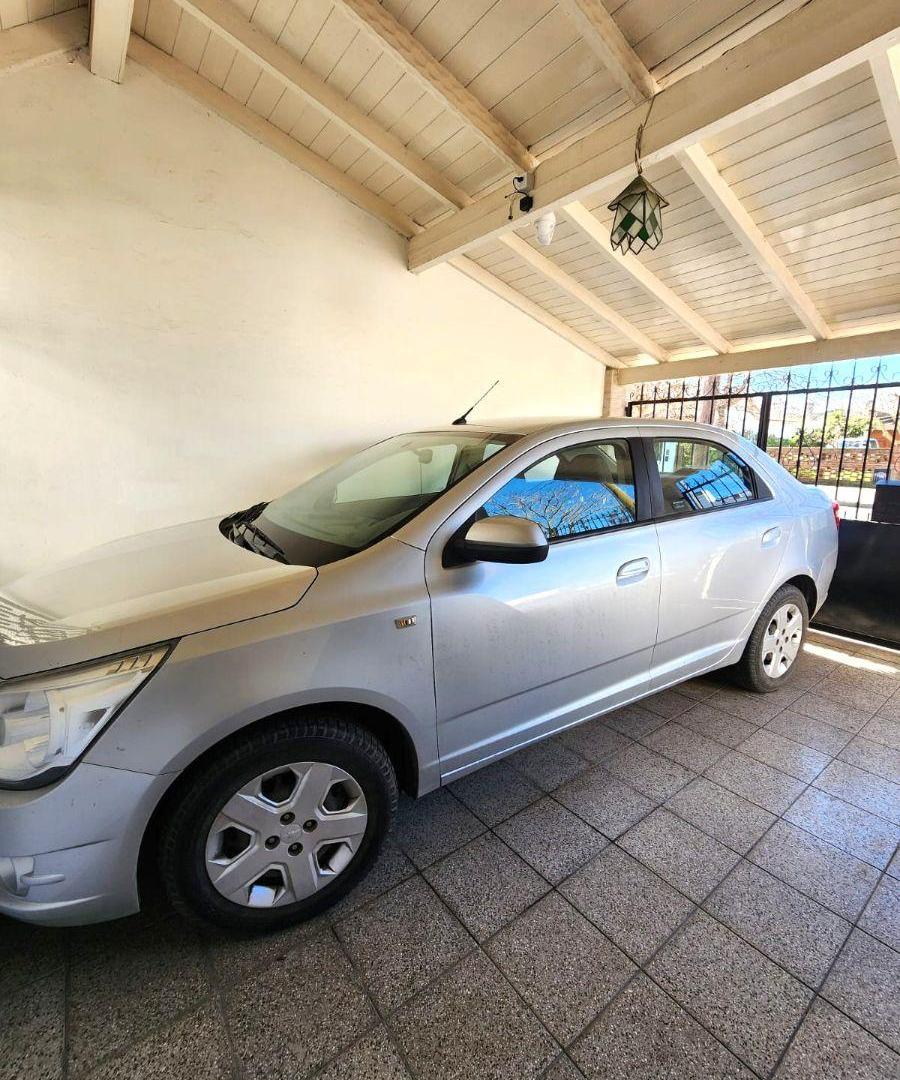 Foto de CHALET EN MUY BUEN ESTADO Y BUENA UBICACIÓN, imagen 3