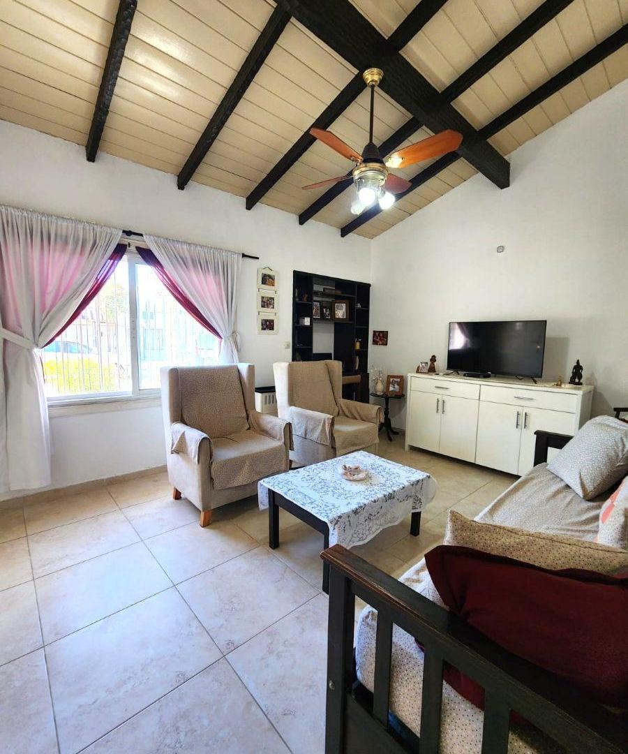 Foto de CHALET EN MUY BUEN ESTADO Y BUENA UBICACIÓN, imagen 2