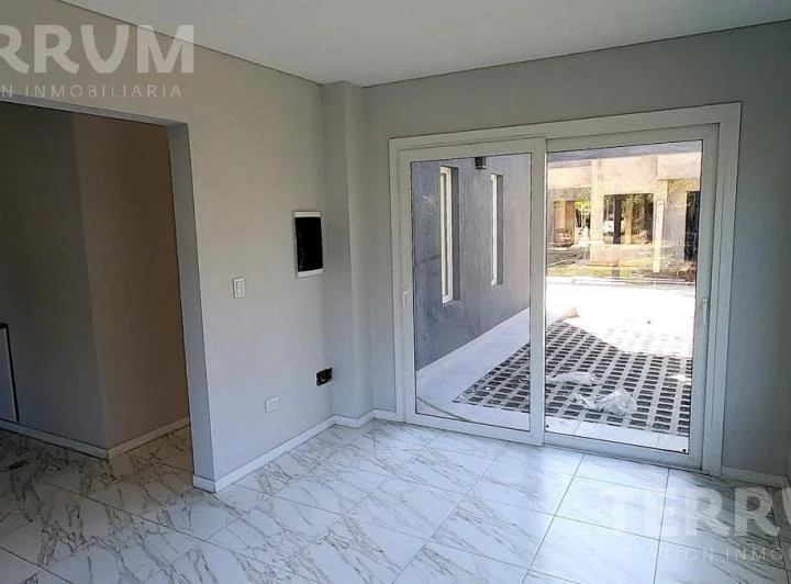 CASA DUPLEX VENTA CANNING BARRIO CERRADO 5