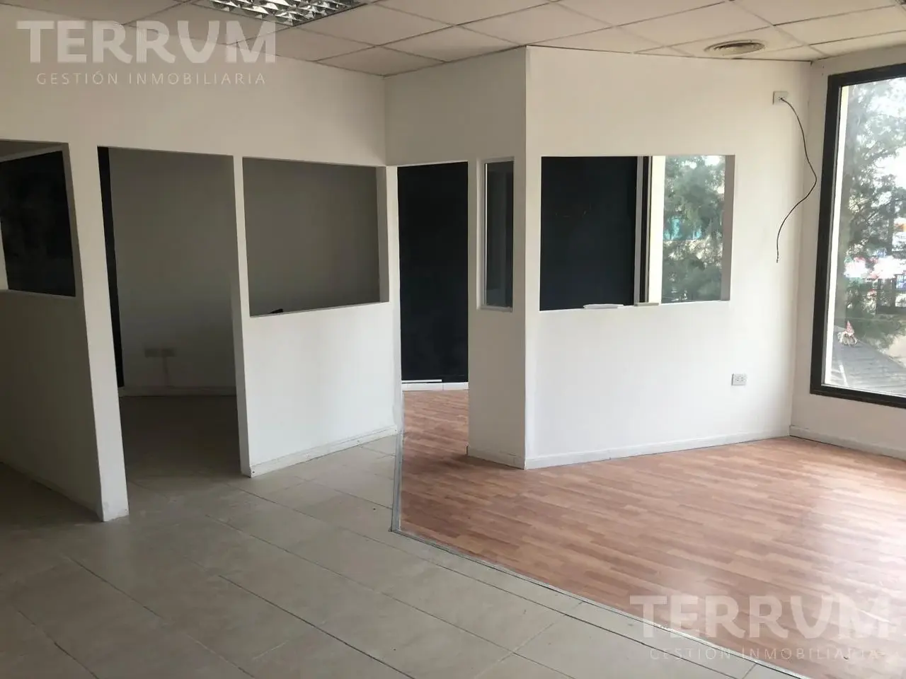 Oficina en venta / alquiler : Canning :: Plaza Canning 5