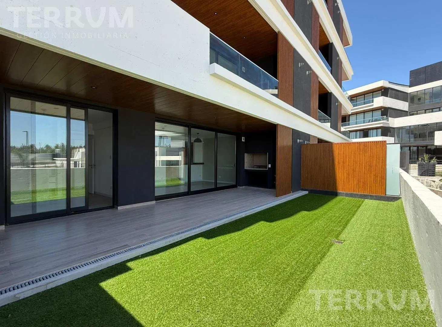 DEPARTAMENTO ALQUILER VIAVENTO en PLANTA BAJA CON JARDIN 4