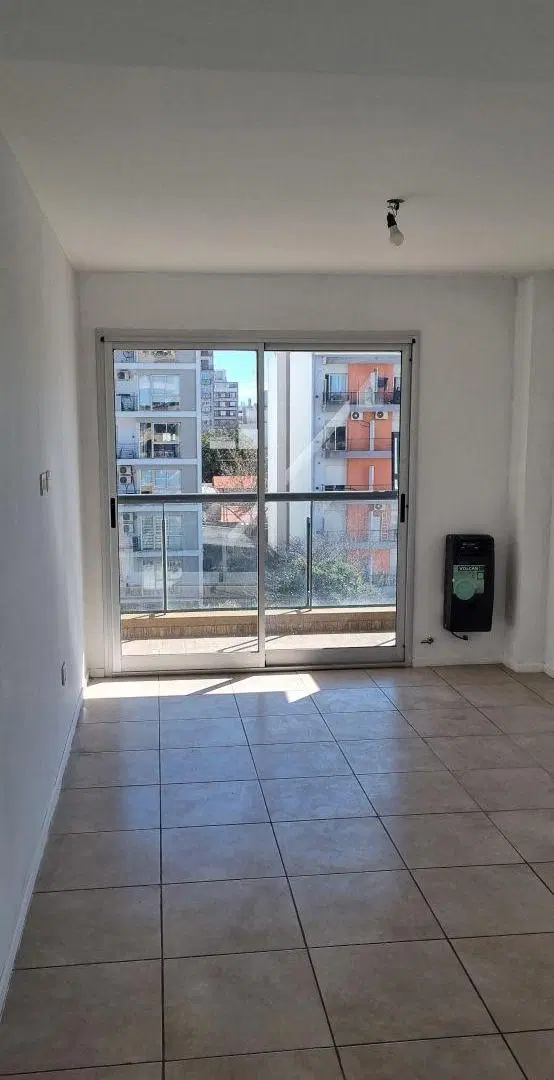 58 N°1173 e/ 18 y 19 - Monoambiente 1