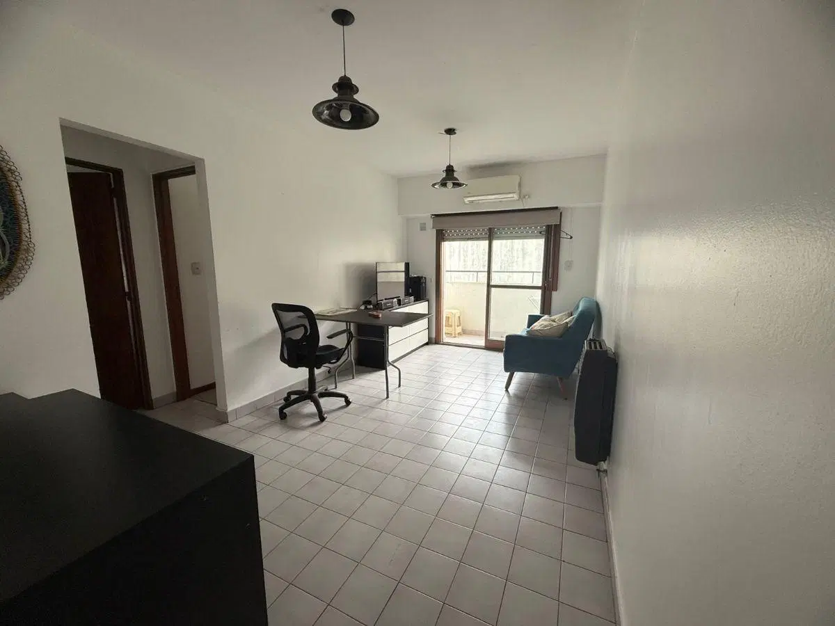 50 N°442 e/ 3 y 4 - Departamento 1 dormitorio 8