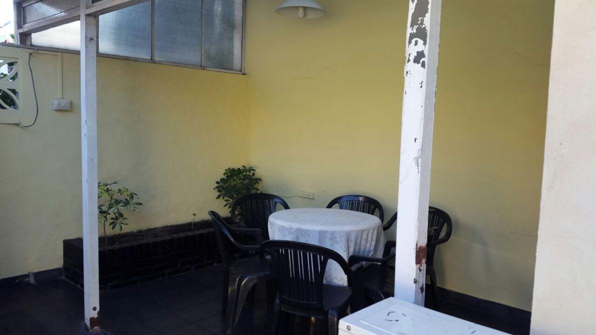Foto de HERMOSO CHALET 3 AMBIENTES EN VENTA EN LINDA ZONA, imagen 4