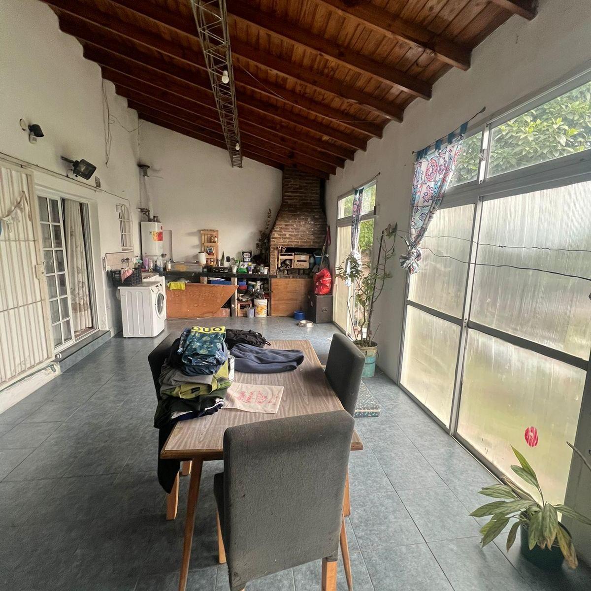 Foto de LINDA CASA 4 AMBIENTES EN VENTA EN BUENA ZONA, imagen 5