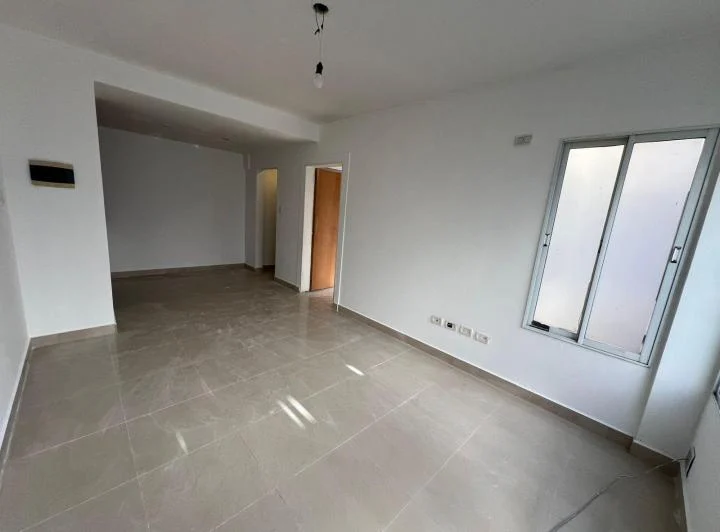 LINDO DEPARTAMENTO 2 AMBIENTES EN ALQUILER EN BUENA ZONA! 3