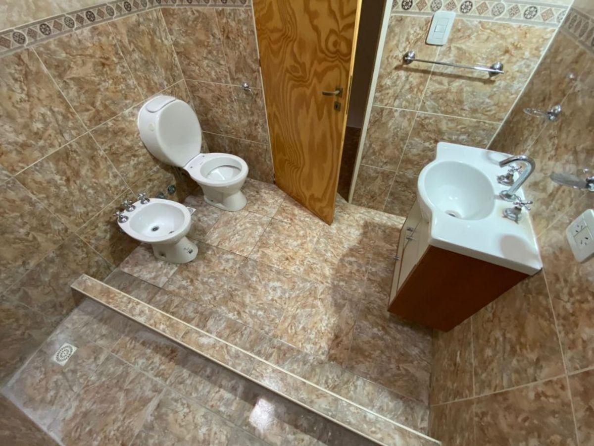 Foto de HERMOSO DEPARTAMENTO 3 AMBIENTES EN ALQUILER!, imagen 1