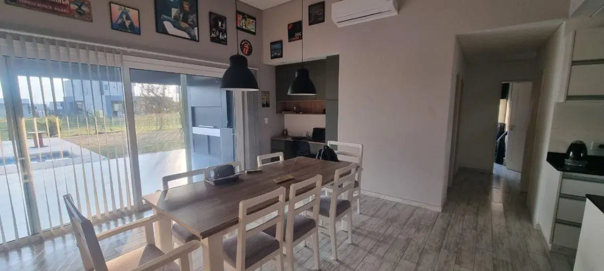 IMPONENTE CASA EN ALQUILER BARRIO SAN SIMON!!!!! 3