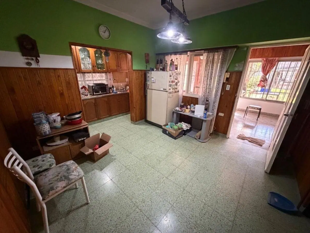 EXCELENTE CASA 3 AMBIENTES EN ALQUILER 1