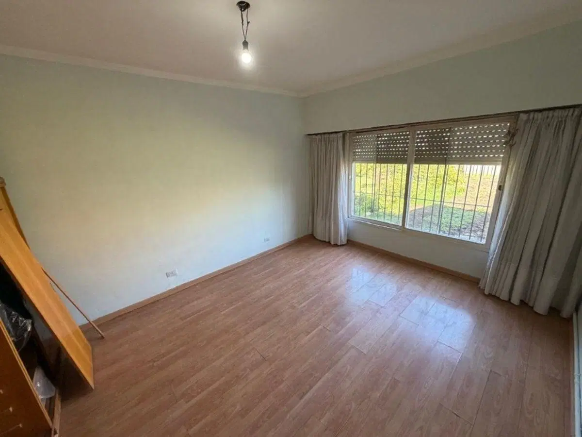 EXCELENTE CASA 3 AMBIENTES EN ALQUILER 5