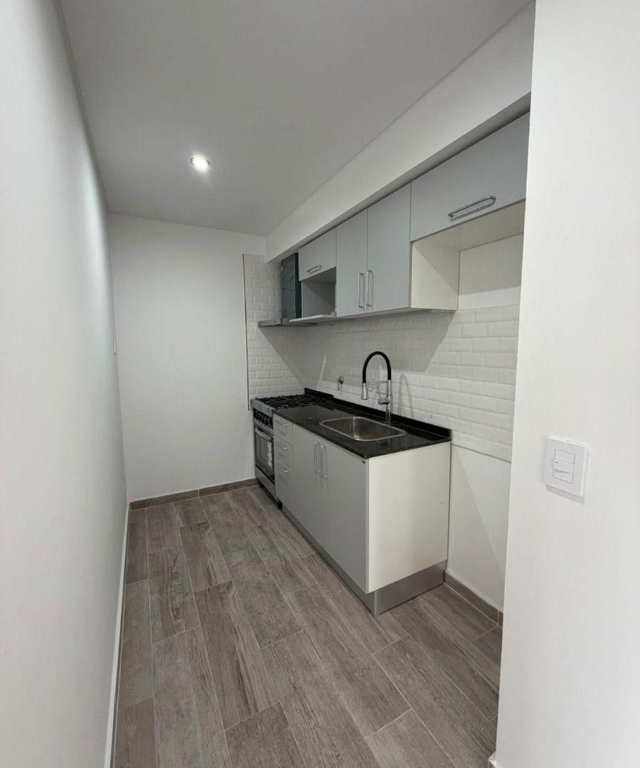 Foto de Hermoso depto 2 ambientes con quincho peinado a estrenar en alquiler en, imagen 4