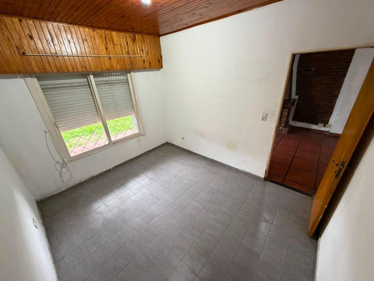 Foto de CASA 3 AMBIENTES EN ALQUILER EN BUENA ZONA!!, imagen 2