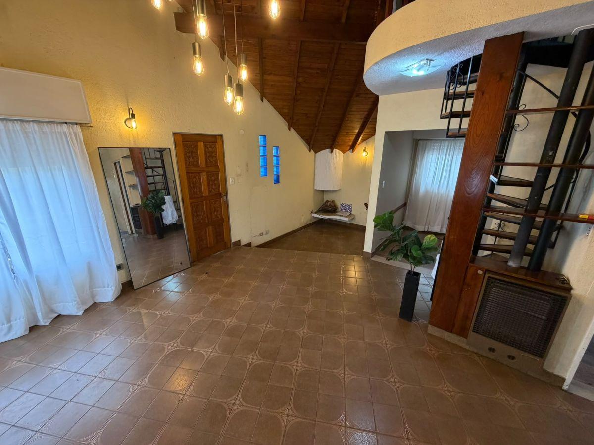 Foto de LINDA CASA EN ALQUILER EN MONTE GRANDE!!, imagen 3