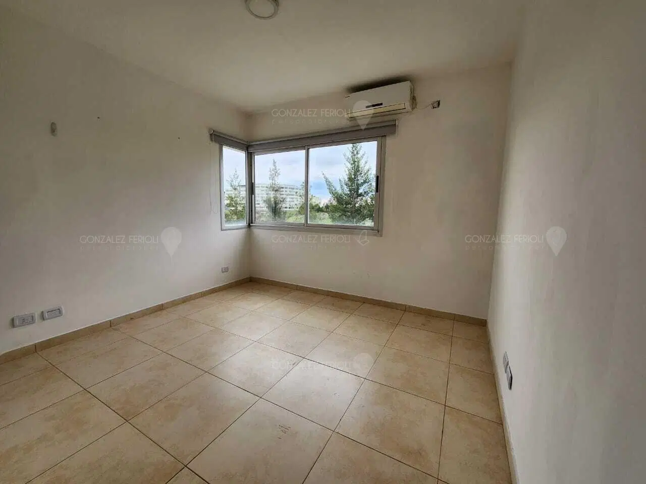 Departamento  en Alquiler dos ambientes, NO PERMITE MASCOTAS  segundo piso por escalera Nordelta, G. 8