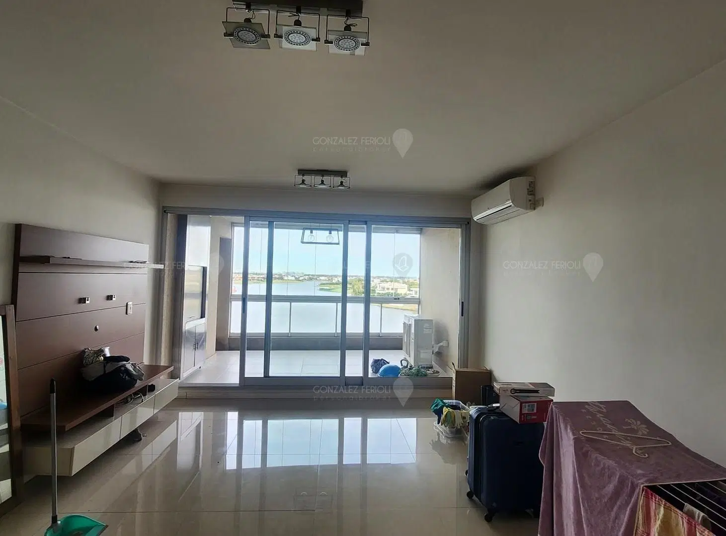 Departamento  en Alquiler a partir de mayo sin muebles ubicado en Islas del Golf, Nordelta, G.B.A. Z 4