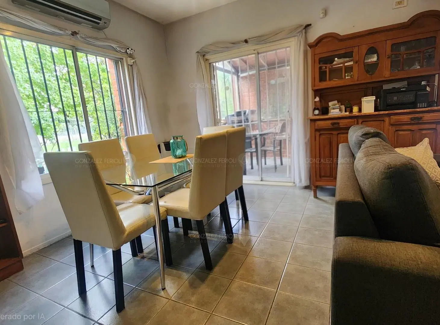 Casa en esquina en Barrio Mirasoles con pileta quincho y 3 dormitorios, Monte Grande, Esteban Echeve 1