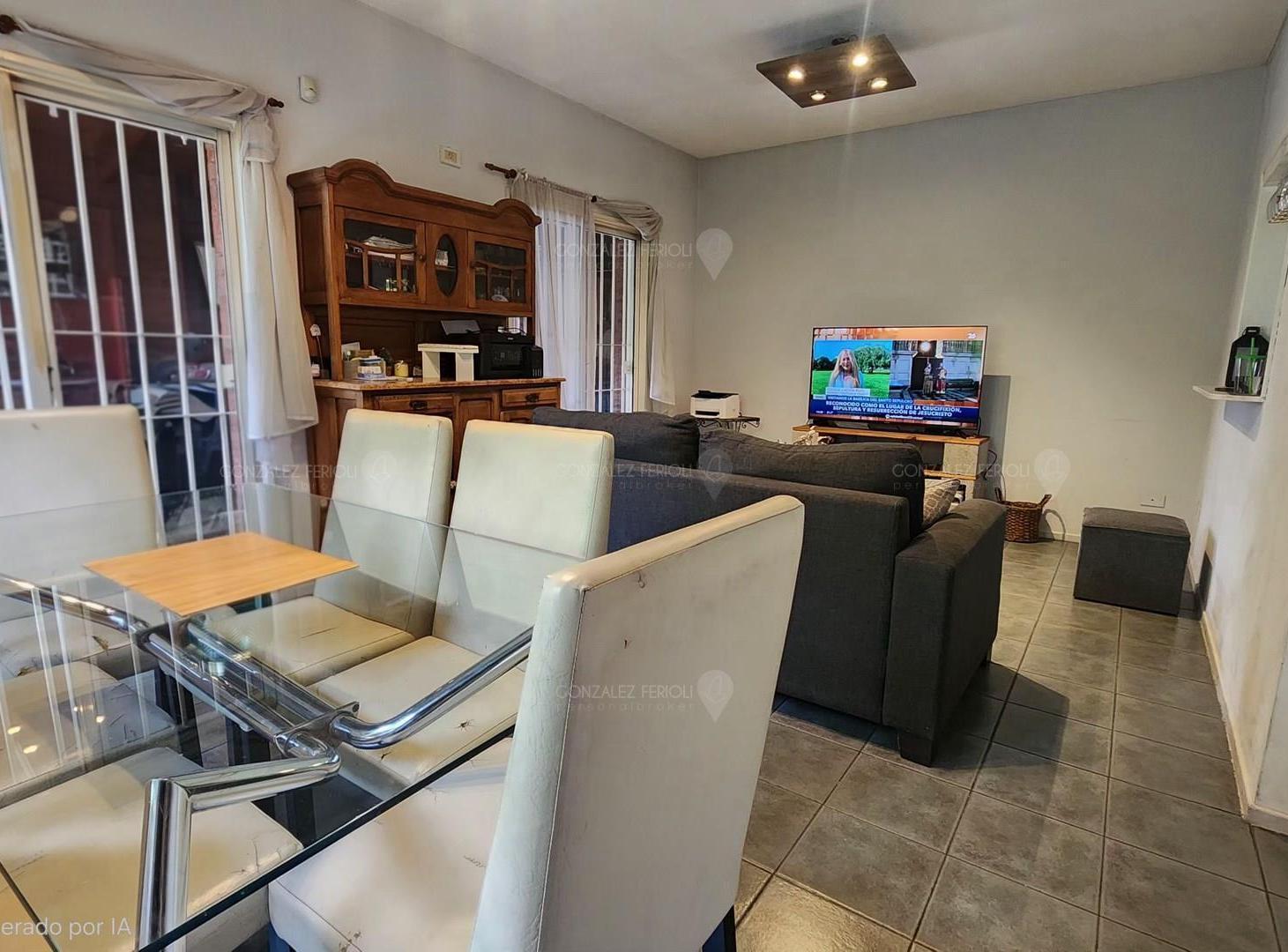 Foto de Casa en esquina en Barrio Mirasoles con pileta quincho y 3 dormitorios, imagen 4