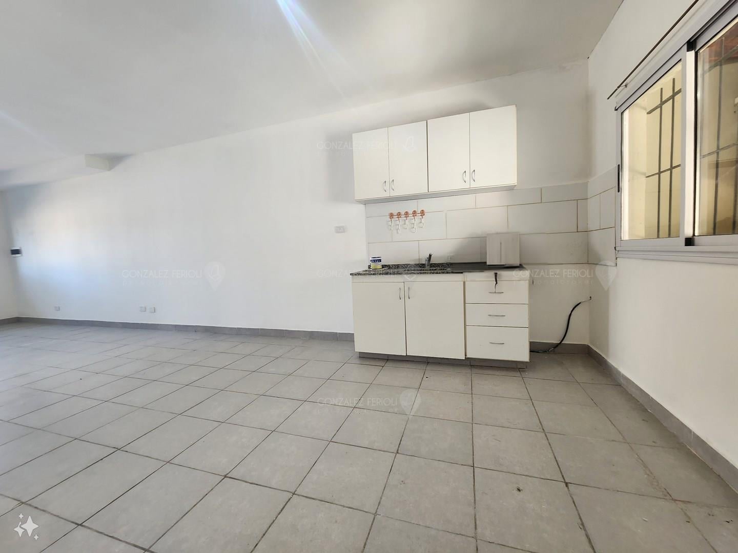 Foto de Casa Dúplex en Alquiler en Ing. Maschwitz, Escobar, G.B.A. Zona Norte, imagen 2