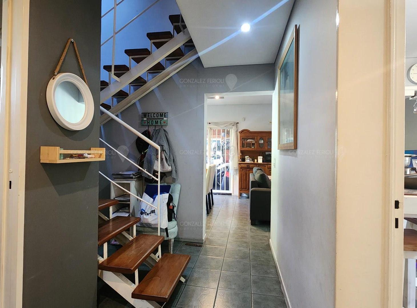 Foto de Casa en esquina en Barrio Mirasoles con pileta quincho y 3 dormitorios, imagen 3