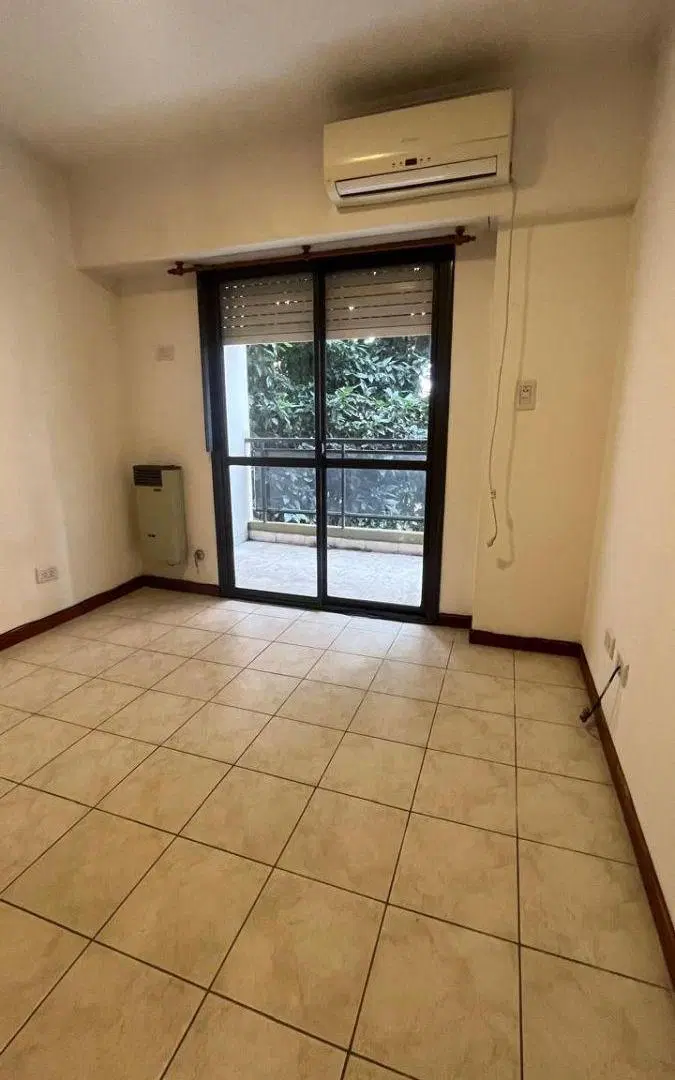 Departamento un dormitorio al frente 8