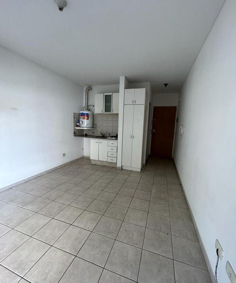 Foto de Monoambiente al frente con balcon, imagen 3