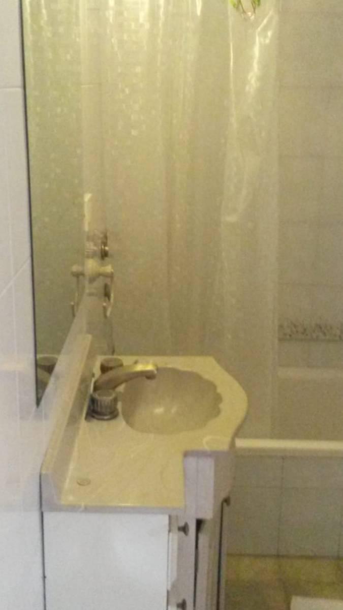 Excelente Casa de 2 Plantas, 430 m², B° Parque Saavedra 2