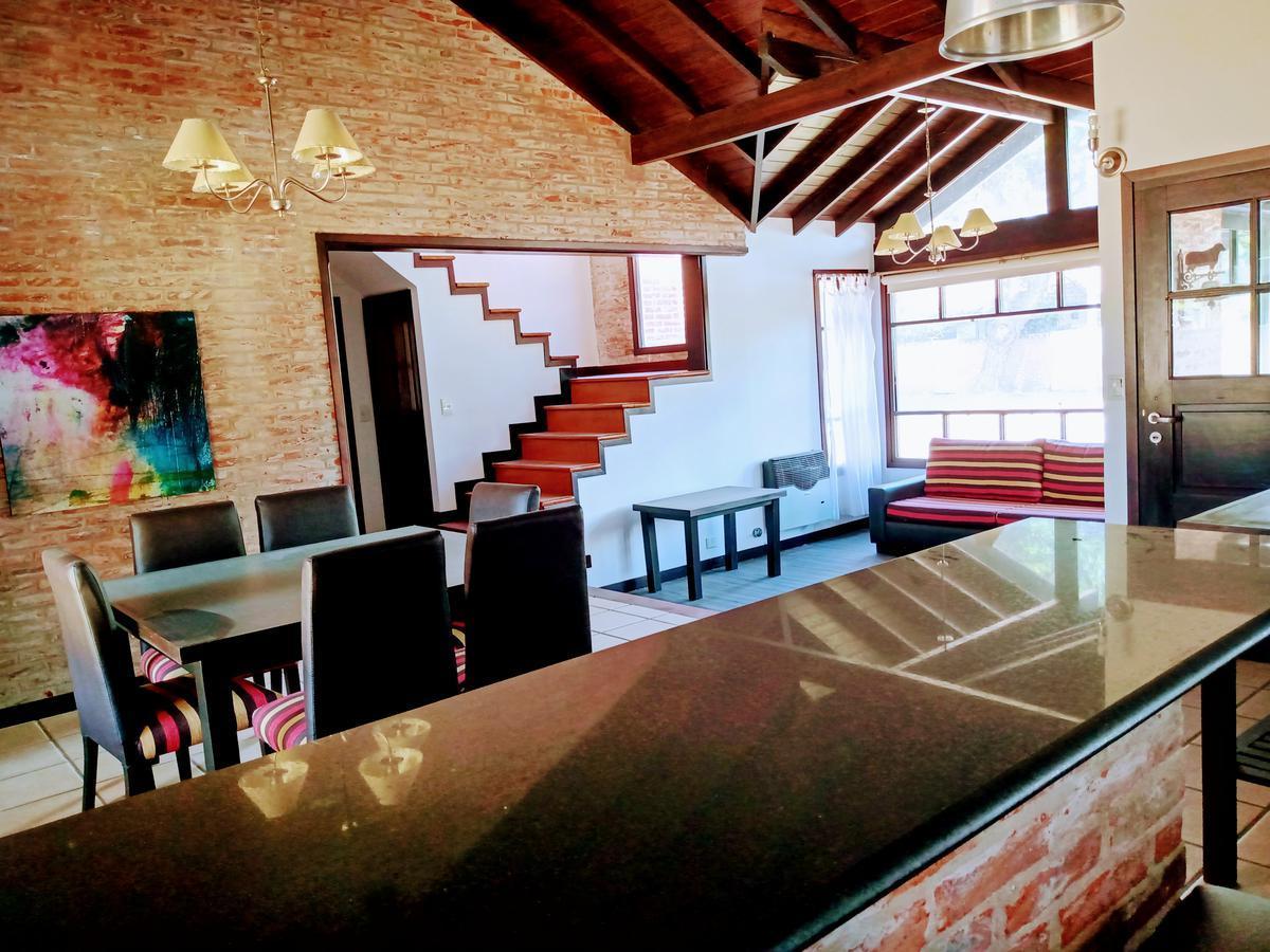 Casa en Venta con Pileta Cuatro Ambientes - Mar de Ajo - Casa en Barrio San Rafael 2