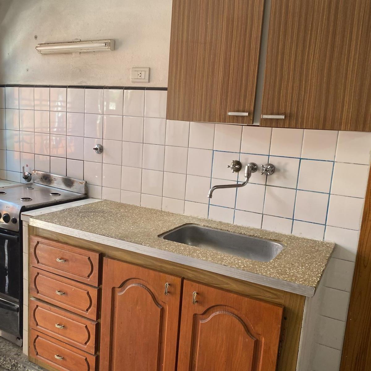 Casa con Dos Departamentos de Dos Ambientes en Venta en Nueva Atlantis, Cinco Cuadras del Mar. 3