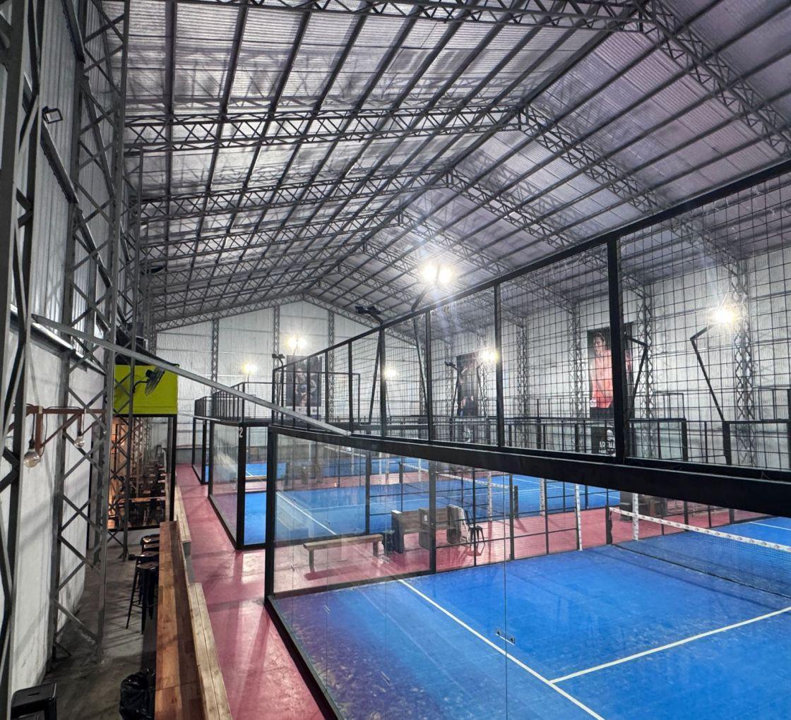 Venta Club de Padel San Bernardo Tres Canchas de Padel 5
