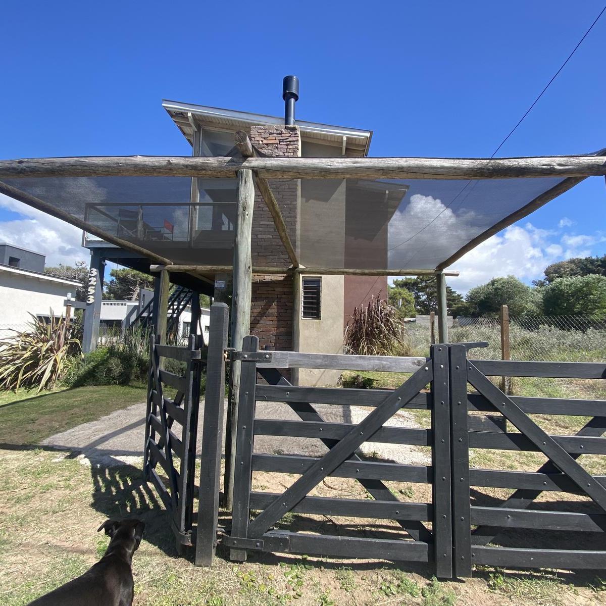 Complejo en Venta de Dos PH Frente a La Playa de 3 Ambientes Cada Uno en Nueva Atlantis 4