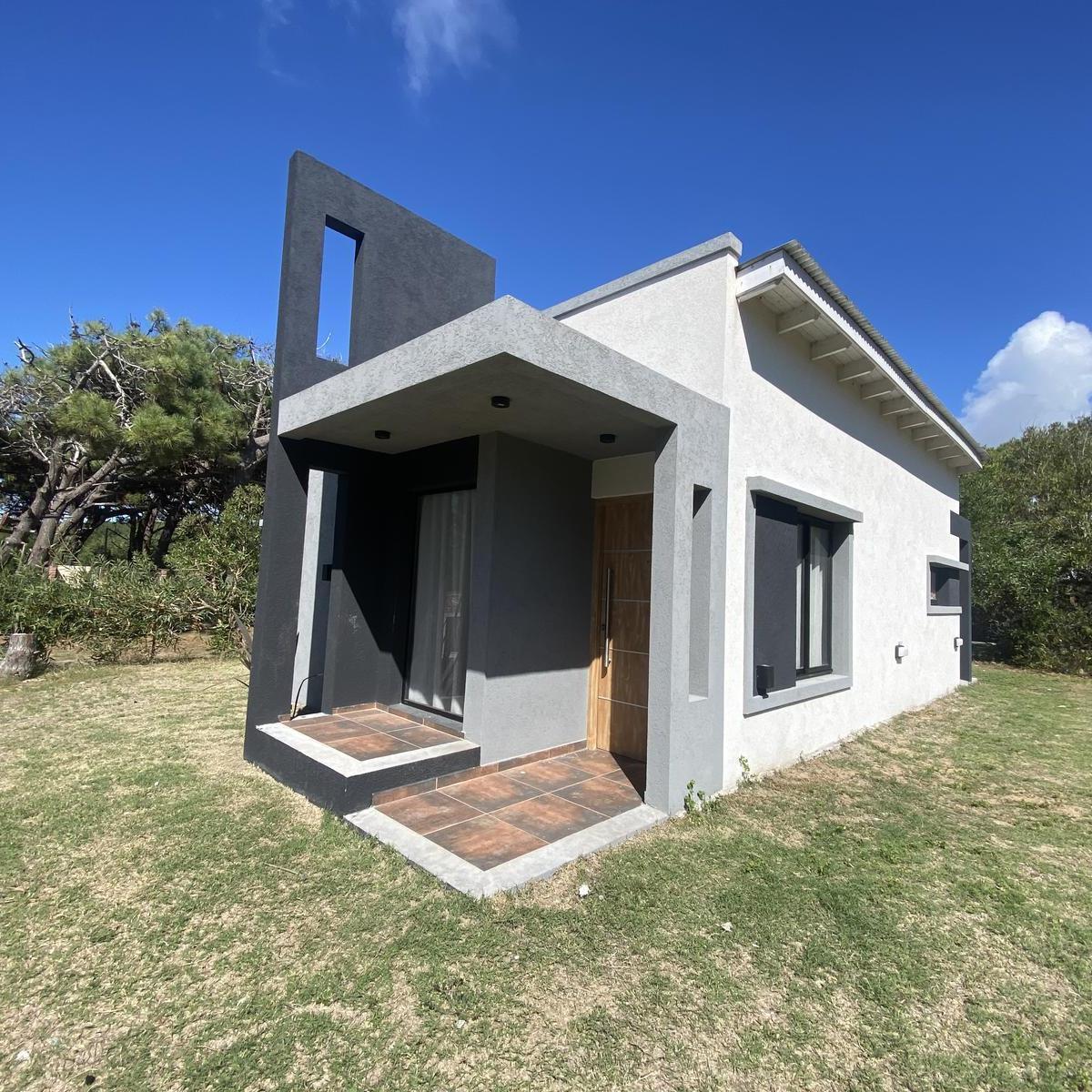 Casa de 3 Ambientes a Estrenar en Lote Compartido Frente a La Playa de Nueva Atlantis 2